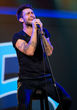 Adam Levine habe davon genug und sei erstaunt von Ushers Verhalten