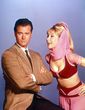 In der Serie "Bezaubernde Jeannie" wurden Barbara Eden und Larry Hagman berühmt