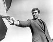 Danach übernahm George Lazenby die Rolle des Geheimagenten, allerdings nur für einen Film