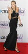 Heidi Klum erschien in Schwarz 
