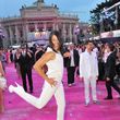 In den letzten Staffeln war er für das Catwalk-Training der Mädchen zuständig