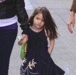 Suri Cruise designt ihre Kleidung sogar schon selbst Suri Cruise designt ihre Kleidung sogar schon selbst