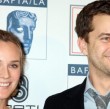 Diane Kruger ist mit ihrem Freund Joshua Jakson auch ohne Hochzeit glücklich