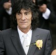 Ronnie Wood wurde deswegen verhaftet Ronnie Wood wurde deswegen verhaftet