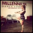 Ashley Tisdale wirft sich in eine grazile Ballett-Pose 