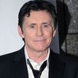 Und Gabriel Byrne wird als Victor zu sehen sein