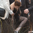 Kristen Stewart wechselt die Schuhe häufig kurz vor dem Posieren am Red Carpet
