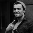 Max wird dort Theater spielen