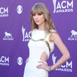 Taylor Swift zeigte sich im sexy Cut-Out- Dress anlässlich der Academy of Country Music Awards 2012