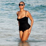 Beyoncé zeigte jetzt ihre Bikini-Kurven Beyoncé zeigte jetzt ihre Bikini-Kurven