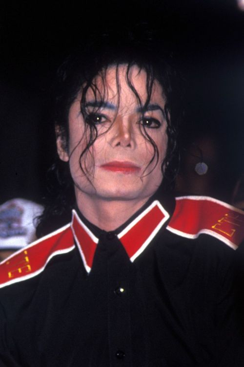 Michael Jackson, Lenny Kravitz - Michael Jackson ist schon seit einem halben Jahr tot Michael Jackson, Lenny Kravitz - Michael Jackson ist schon seit einem halben Jahr tot