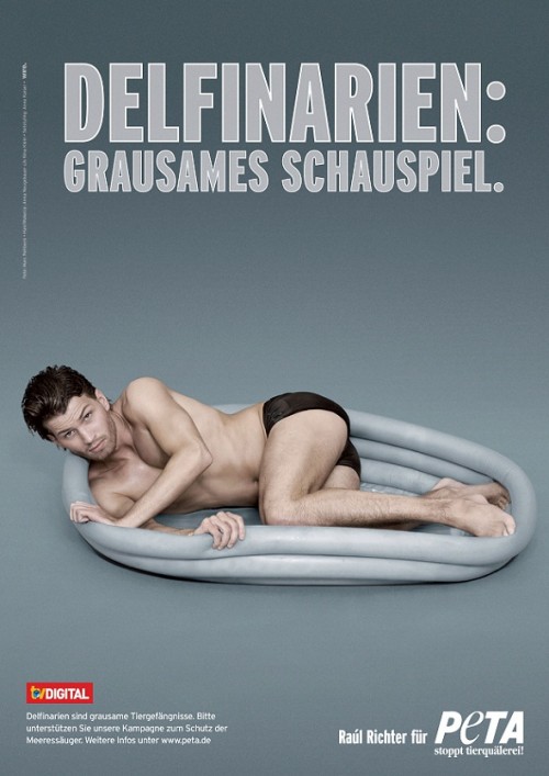Raúl Richter zeigt sich fast nackt für eine Peta Kampagne Raúl Richter zeigt sich fast nackt für eine Peta Kampagne