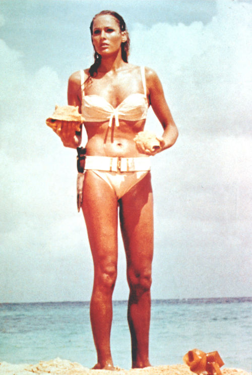 Ursula Andress war das erste Bond-Girl Ursula Andress war das erste Bond-Girl