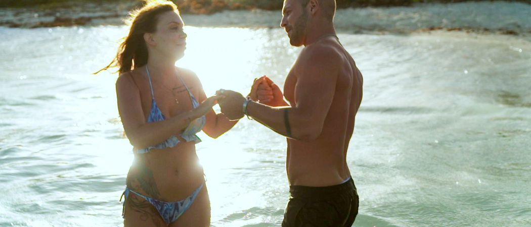Verletzend Ex On The Beach Tara Uber Chris Lippendiss Promiflash De