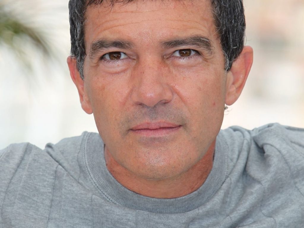 Tumor-Diagnose bei Antonio Banderas | Promiflash.de Antonio Banderas Die