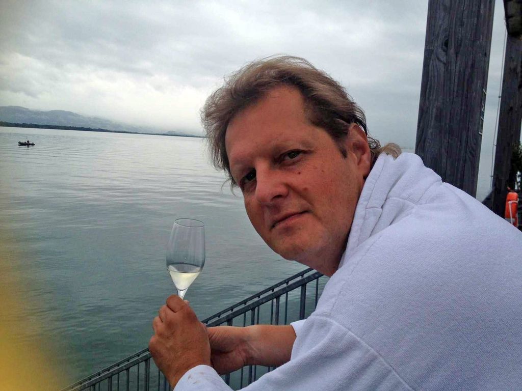 Jems Büchner Jems Büchner