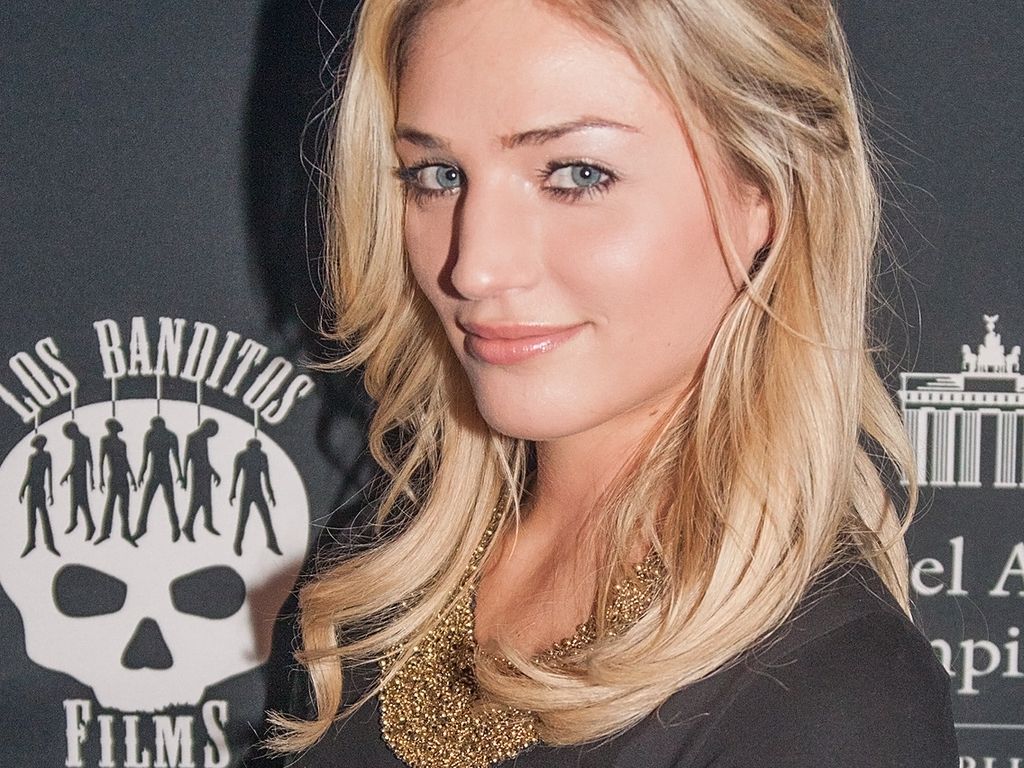 Berlin Tag Und Nacht Sofi Berlin Tag Und Nacht Sofi