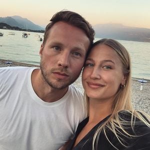 Schwangere Lulu Lewe und ihr Mann schwärmen vom Babyglück