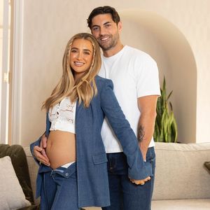 Im Bikini: Georgia Harrison zeigt stolz ihren Babybauch