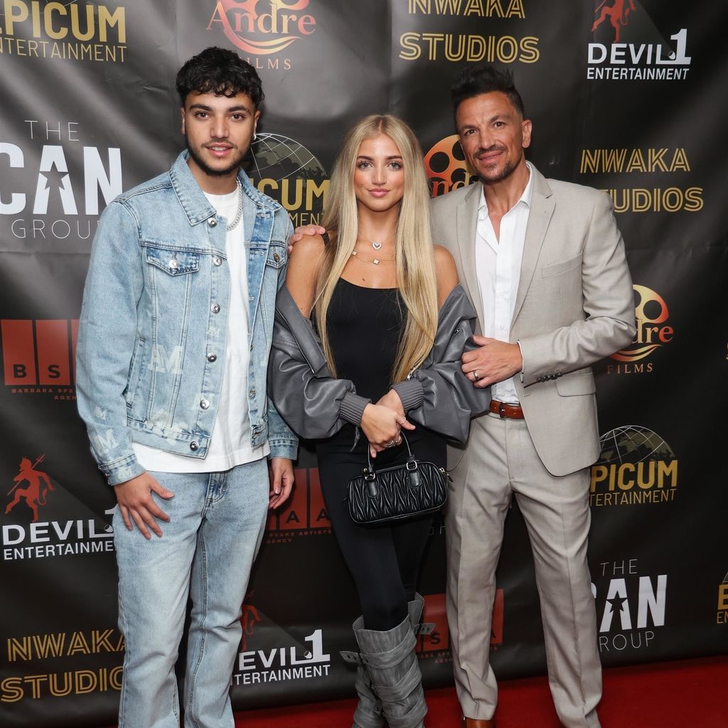 Junior Savva, Princess und Peter Andre im Mai 2025