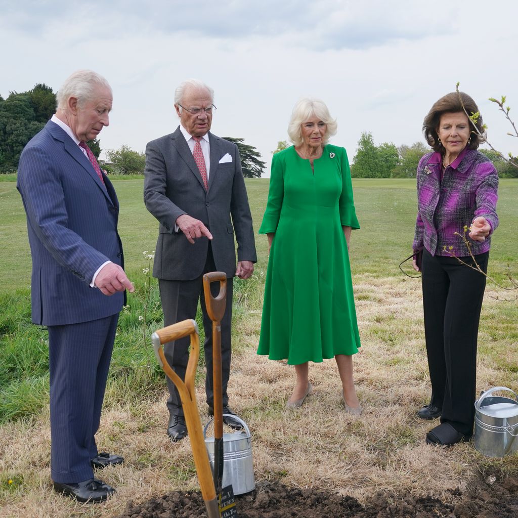 König Charles, König Carl Gustaf, Königin Camilla und Königin Silvia, Mai 2025