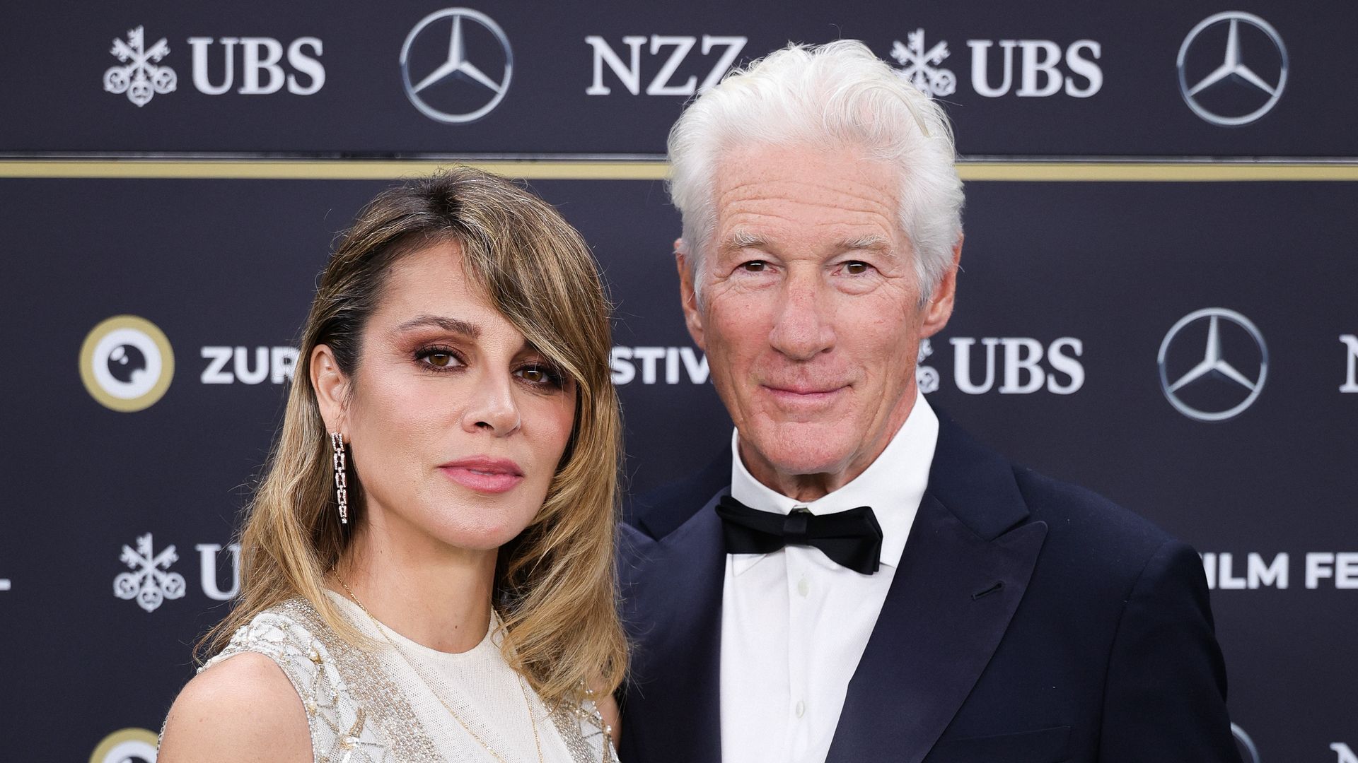 Nach-Umzug-Richard-Gere-und-Frau-zeigen-sich-auf-Red-Carpet
