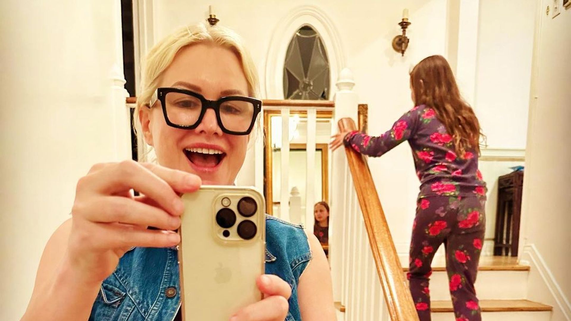 Ex zu arm für ZweiMillionenEuroHaus Alice Evans zieht um