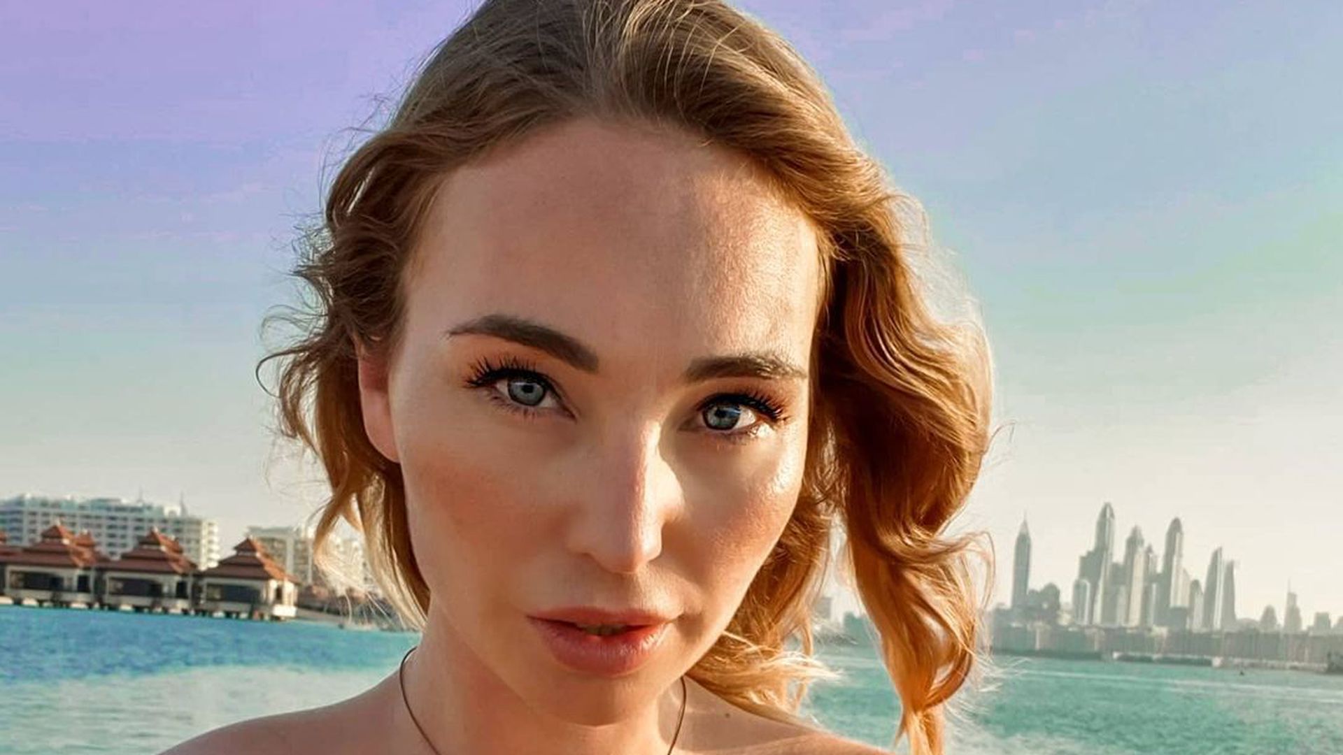 Getrennt? Schwangere Anna Juliana Jaenner zieht alleine um!