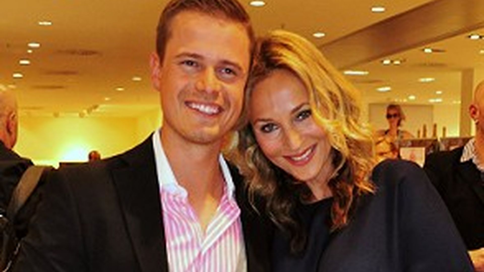 Pete Dwojak und Caroline Beil haben sich getrennt! | Promiflash.de