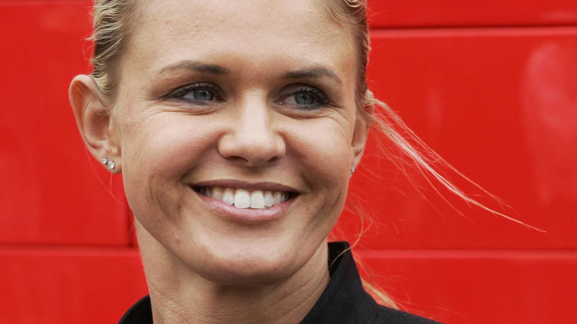 Corinna Schumacher | Promiflash.de