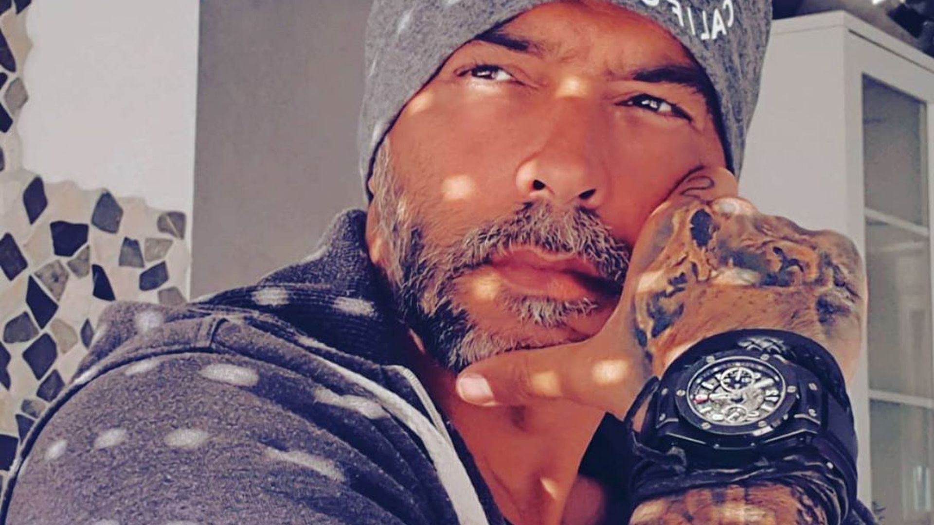 Total verliebt Aurelio schwärmt von seiner neuen Freundin!