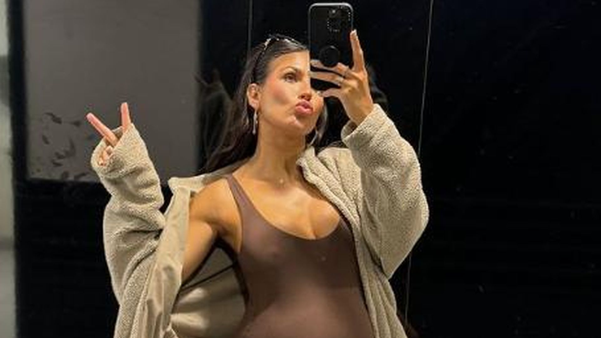 Emily Faye Miller in Sorge: Kommt das Baby schon früher?