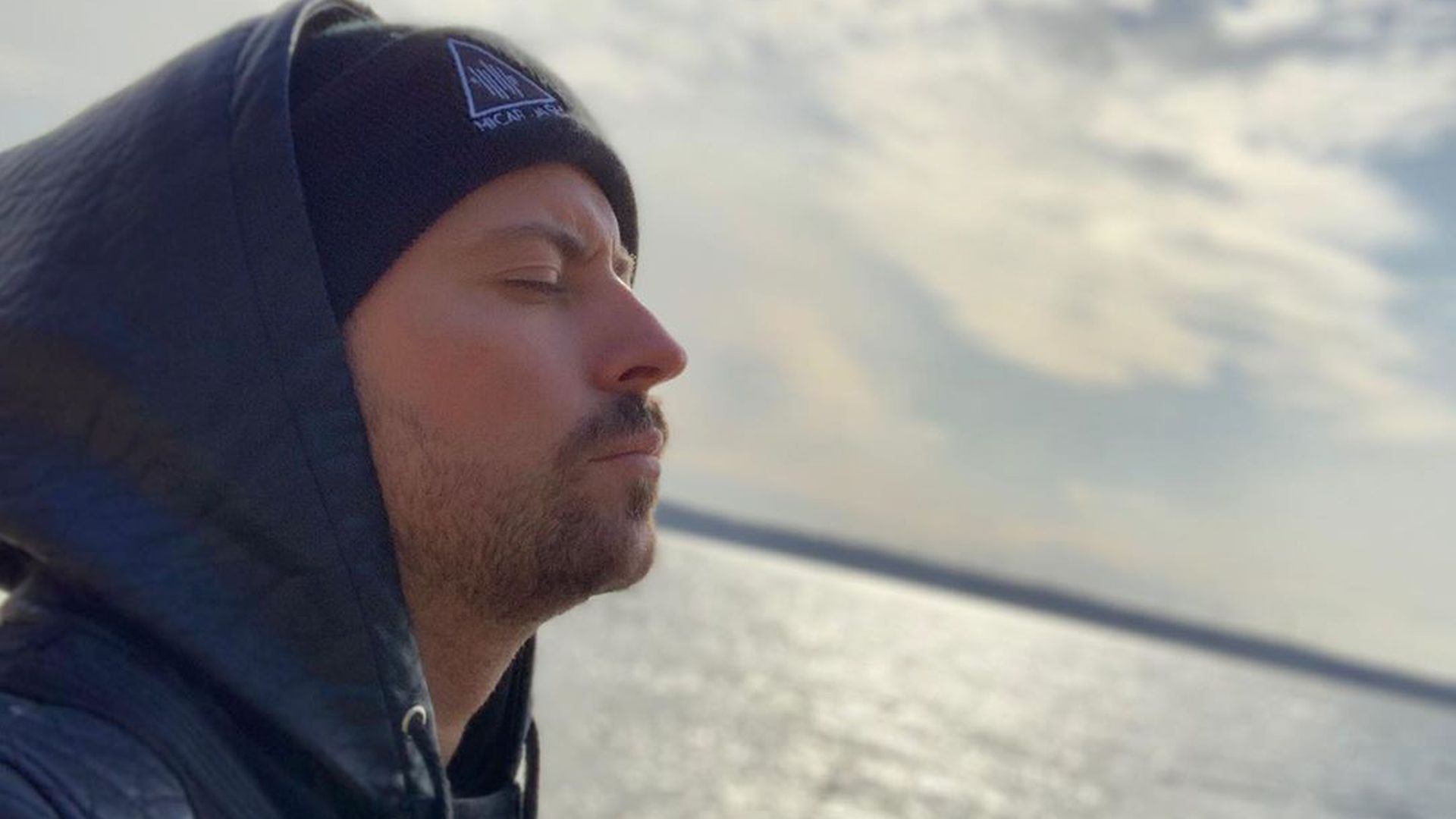 Geht Gzsz Star Felix Von Jascheroff Jetzt Unter Die Musiker Promiflash De