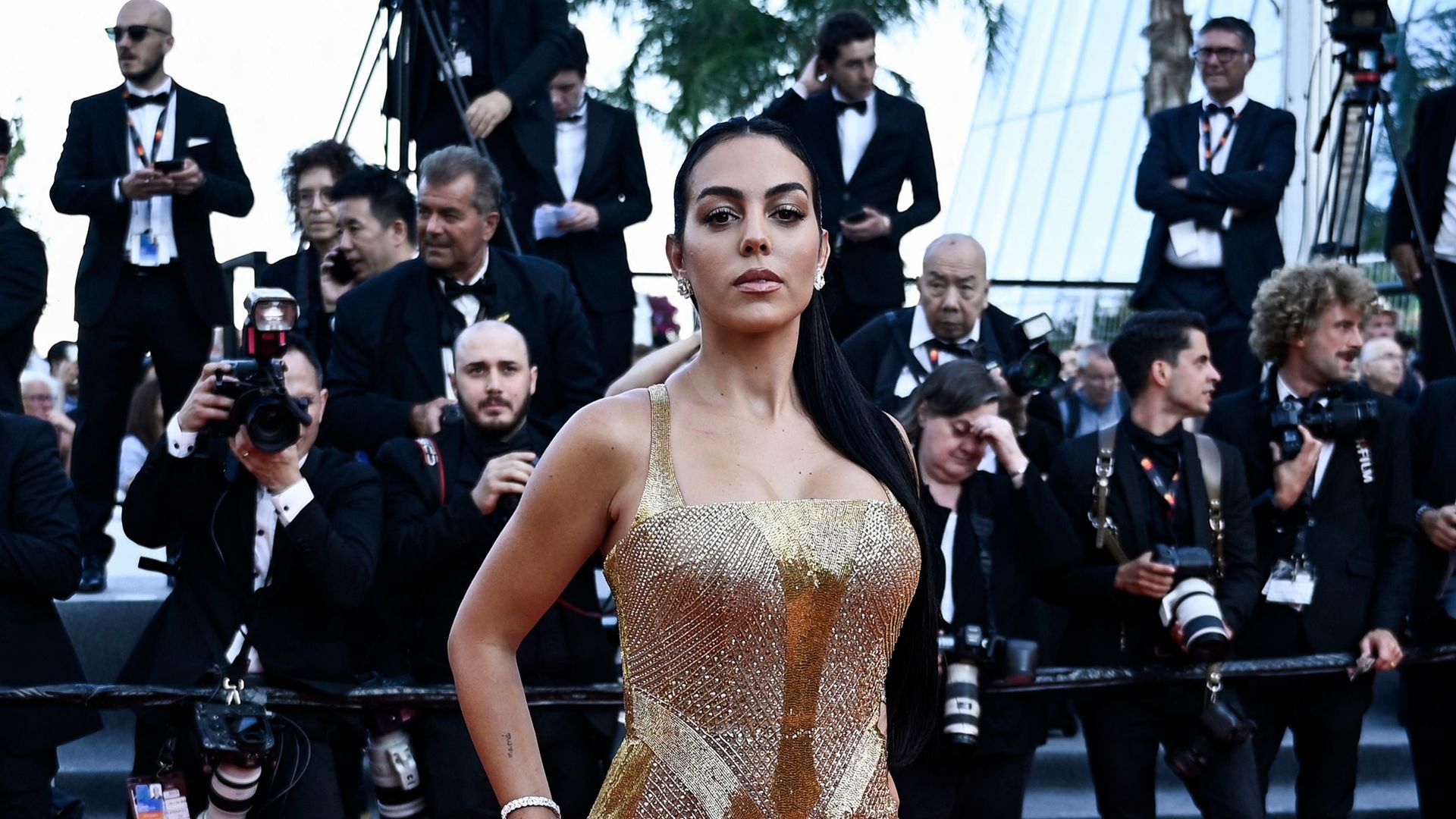 Goldig: Georgina Rodriguez zeigt ihre Kurven in Cannes!