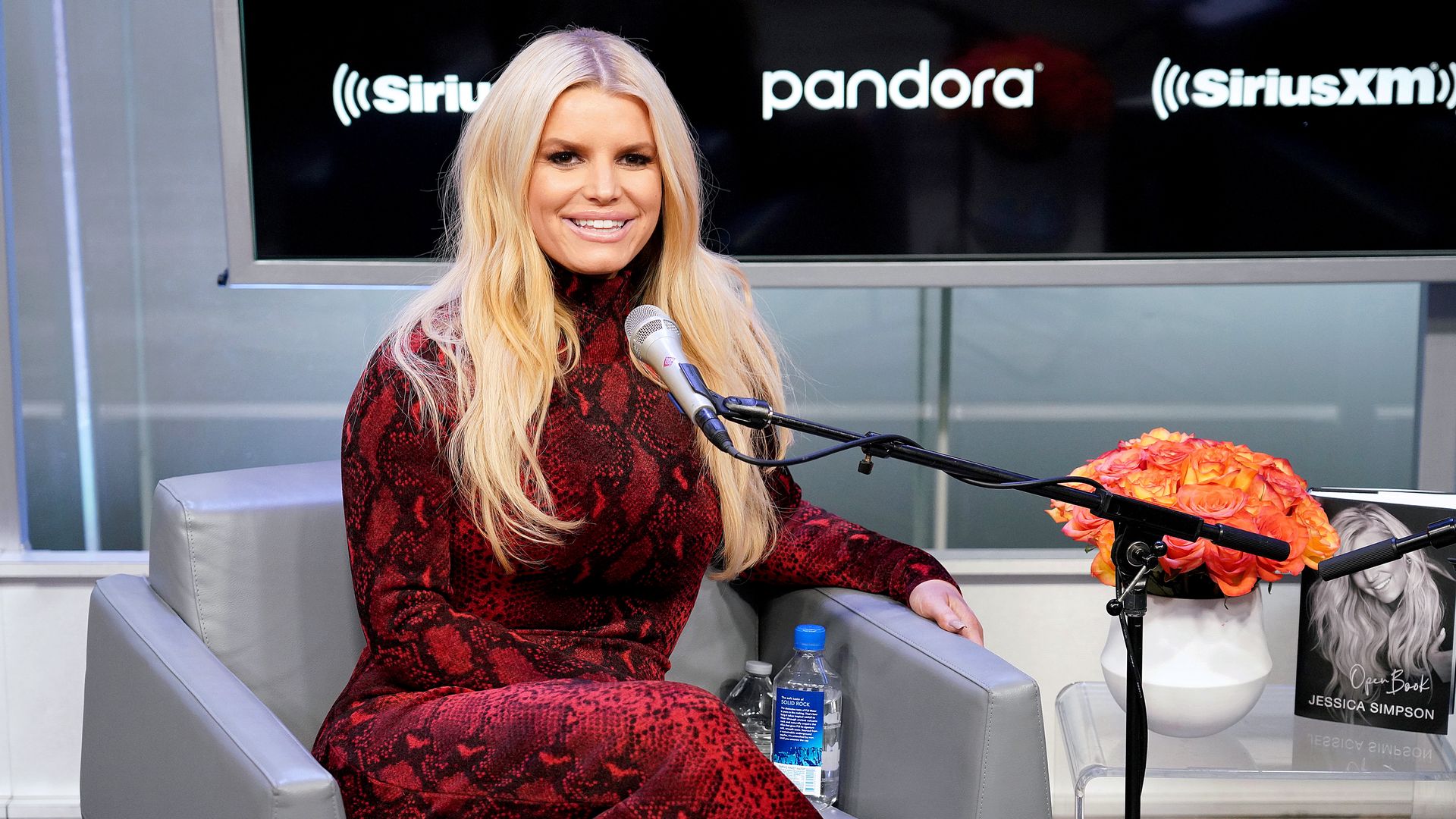 Jessica-Simpson-hat-sich-im-Live-TV-in-die-Hose-gemacht