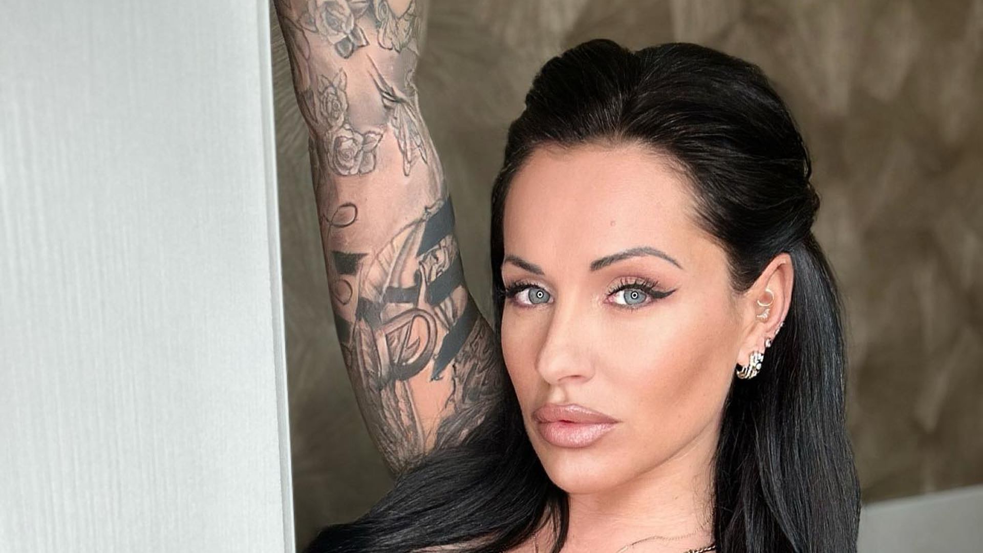 Partner Toni sitzt im Gefängnis Julia Jasmin Rühle leidet