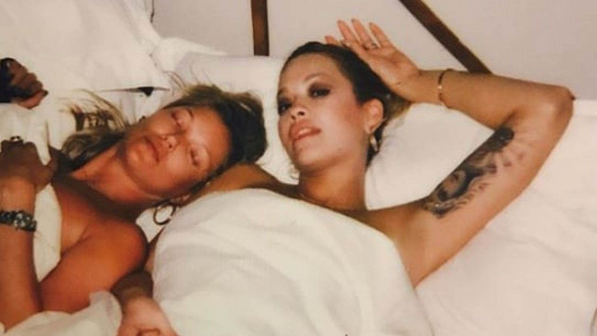 Opinion obvious. Kate moss boob flash Me, Kate moss boob flash with you