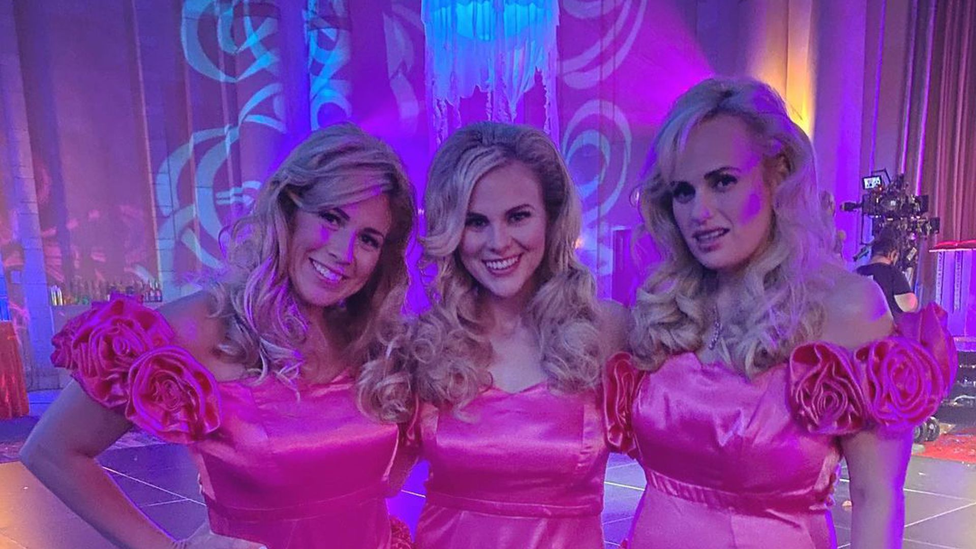 Mega-heiß: Rebel Wilson zeigt sich im ultraknappen Bodysuit! - Vimarsana News