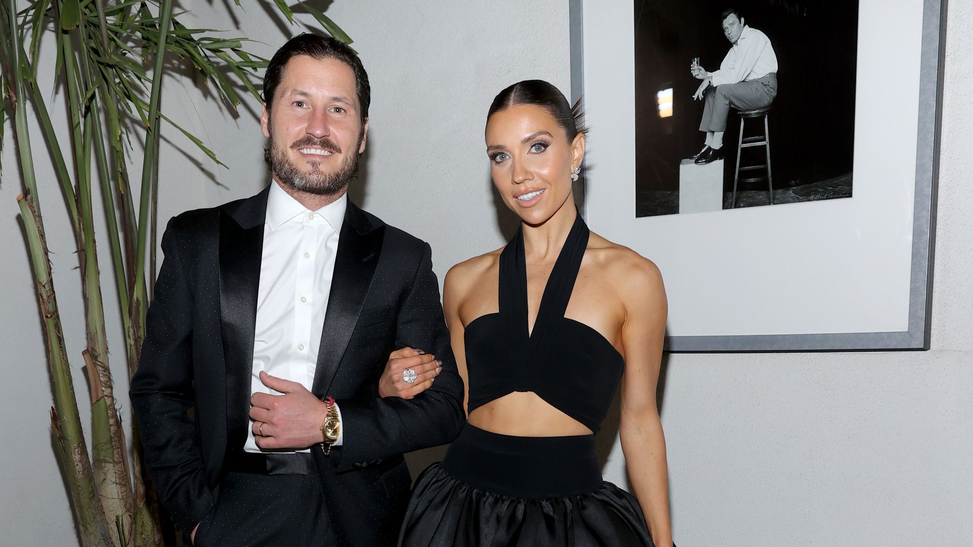 Profitänzer Val Chmerkovskiy und Jenna Johnson werden Eltern