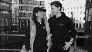 "Beziehungsstatus geil": Claudia Oberts Max bezieht Stellung