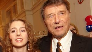 Udo Jürgens ( 80): Diese Frauen liebte der Sänger | Promiflash.de