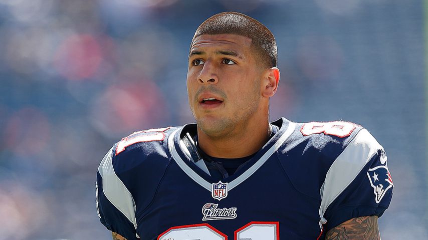Aaron Hernandez, Sportler