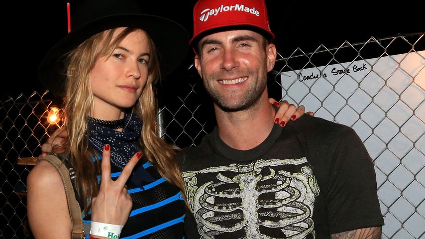 adam levine und Behati Prinsloo