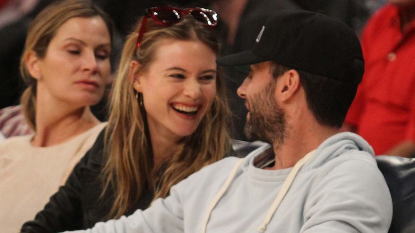 adam levine und Behati Prinsloo