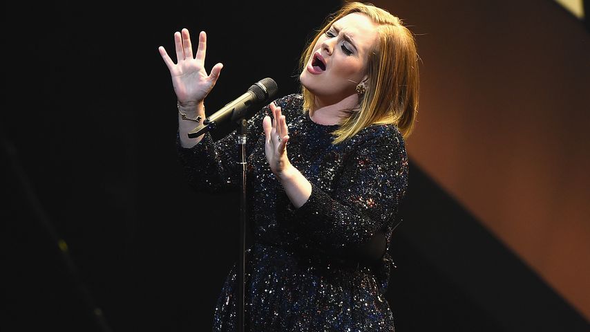 Adele bei einem Konzert in Philadelphia 2016