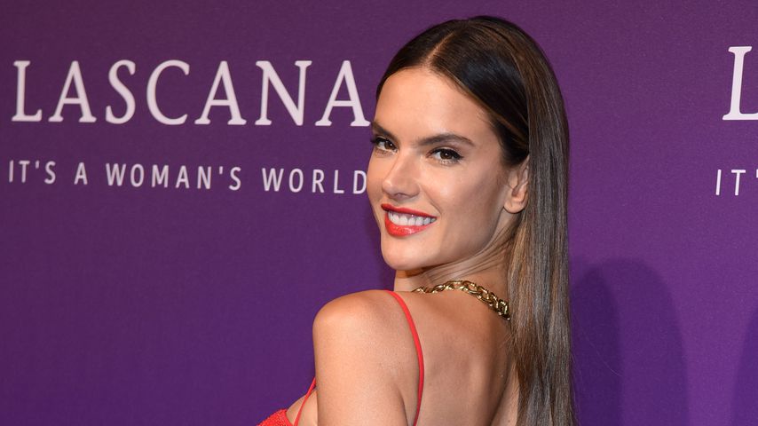 Auf Fashion Week: Alessandra Ambrosio verzaubert sie alle!