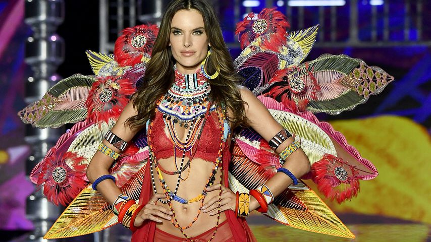 Alessandra Ambrosio bei der Victoria's Secret Show in Shanghai 2017