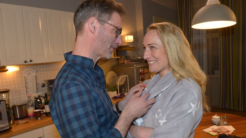 Alexander (Clemens Löhr) und Maren (Eva Mona Rodekirchen) bei GZSZ