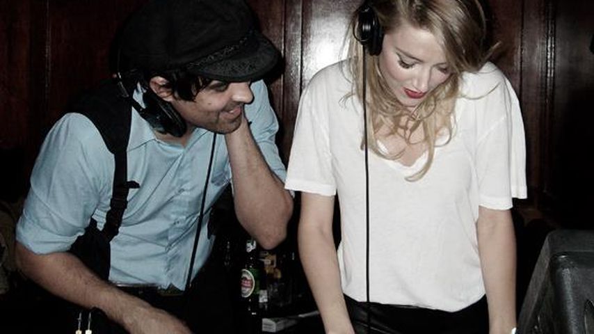 Facebook-Foto von Amber Heard und Brandon McCulloch