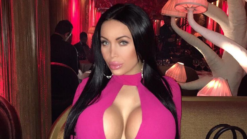 Anastasia Reskoss in Paris